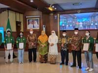 Parallel Program Nomor 7